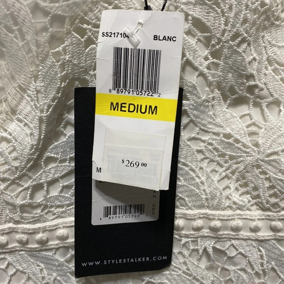 Stylestalker "NEW" White Eryn Floral V-Neck Long Sleeve Sheer Lace Dress Size M - Picture 8 of 8